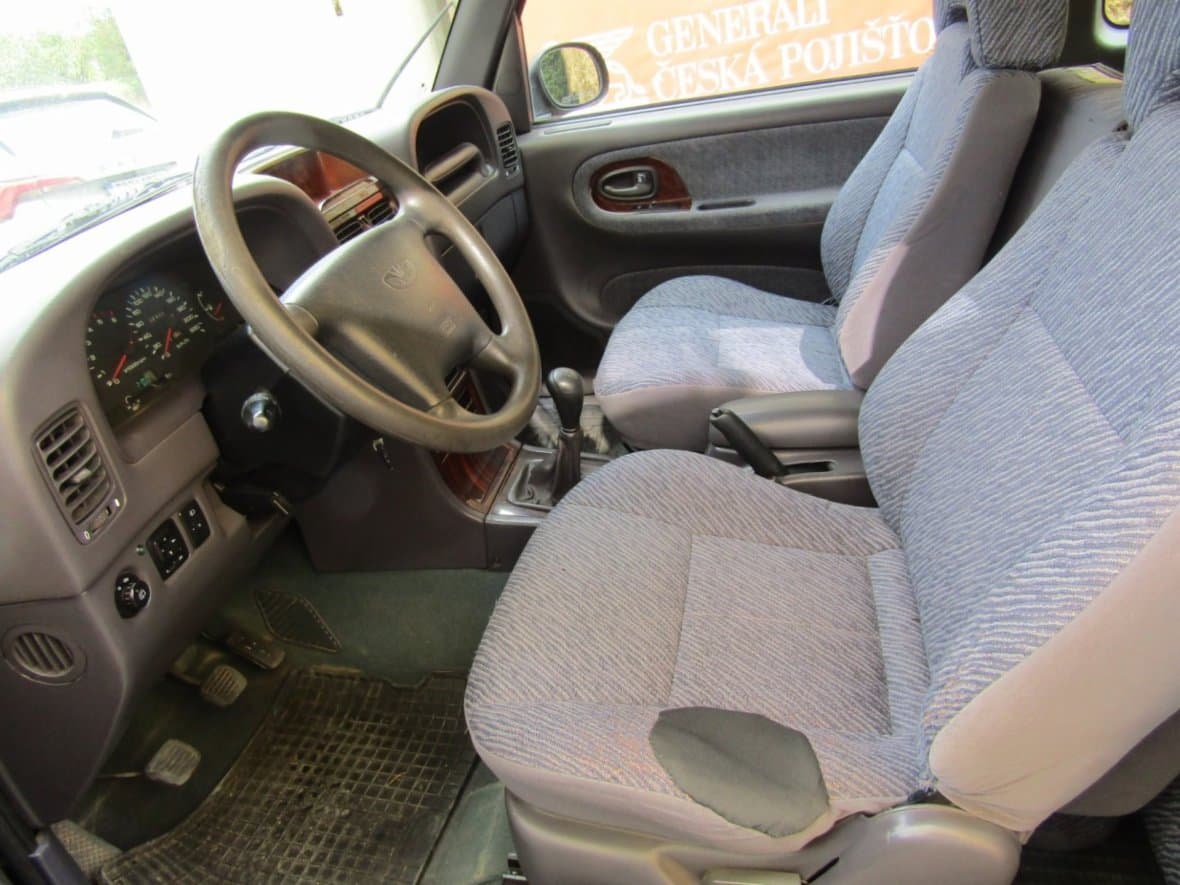 1999 SsangYong Korando - 14