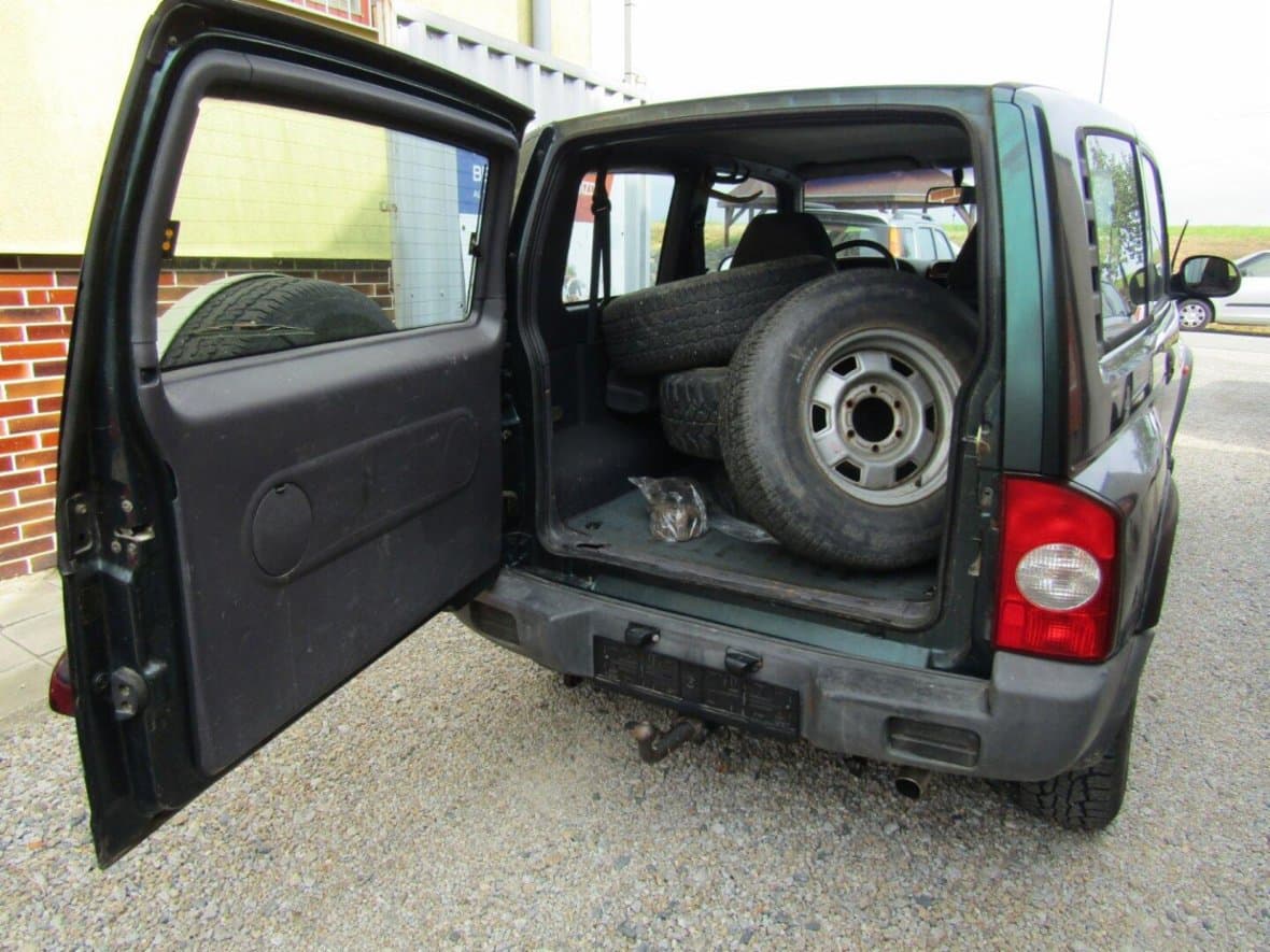 1999 SsangYong Korando - 15