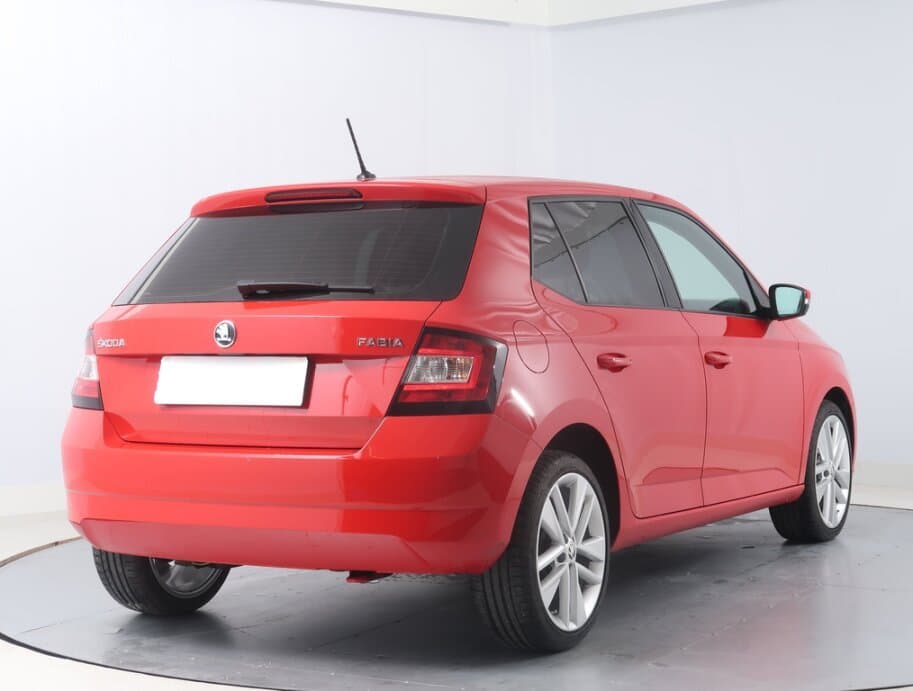 2015 Škoda Fabia - 7