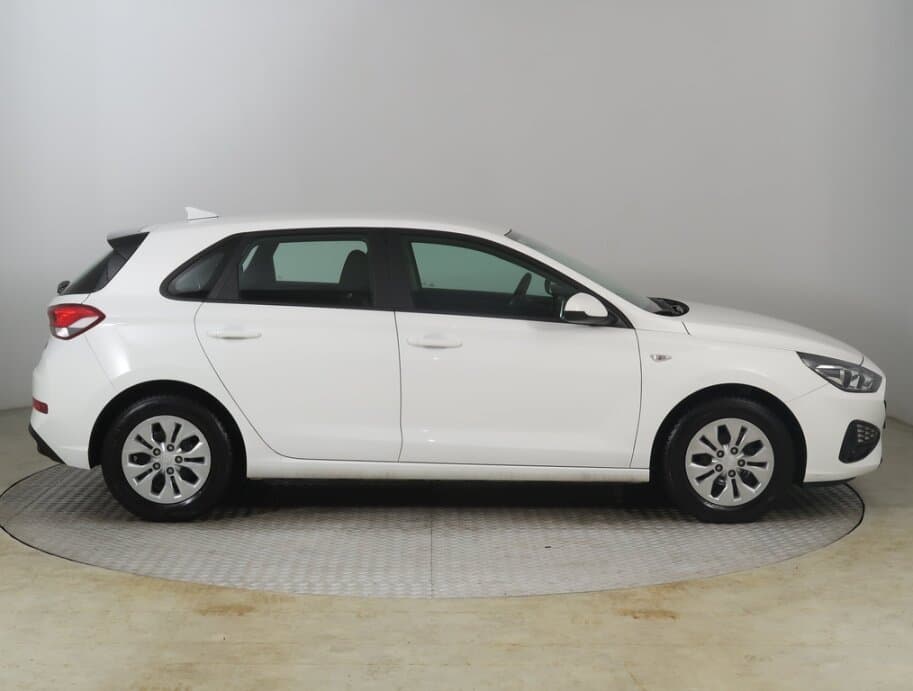2021 Hyundai i30 - 8