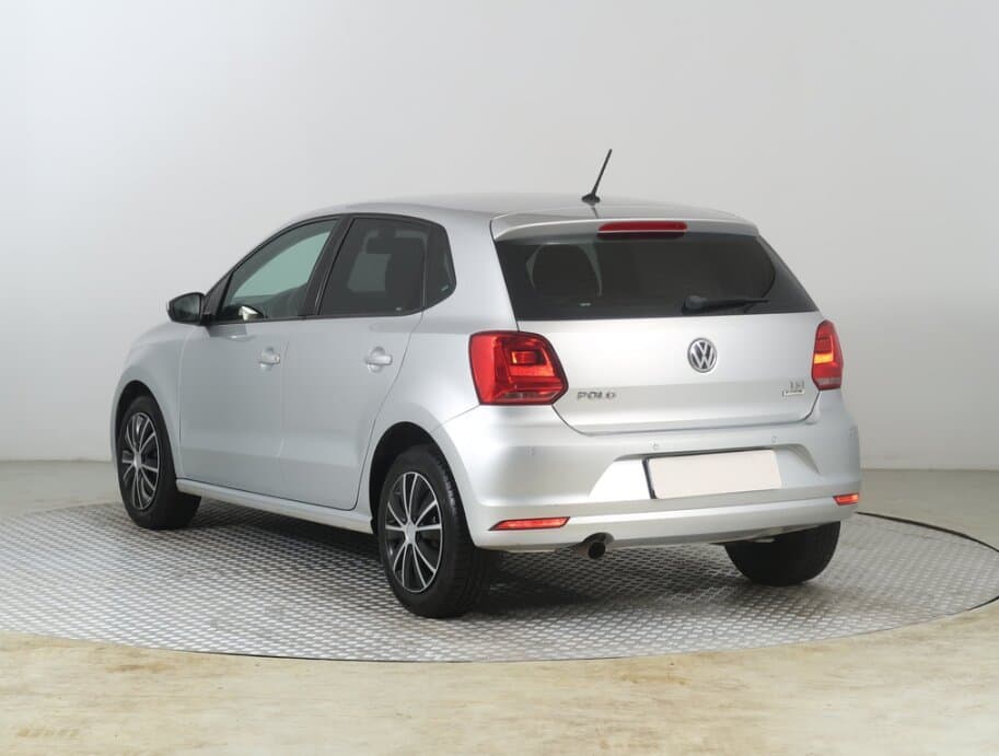 2016 Volkswagen POLO - 5