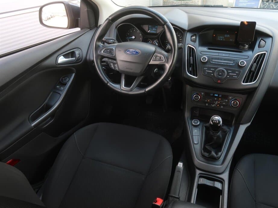 2015 Ford FOCUS - 9