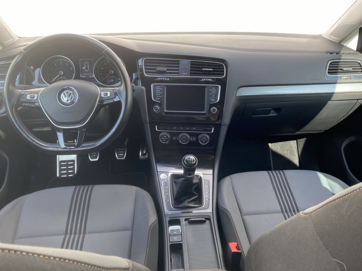 2017 Volkswagen GOLF - 8