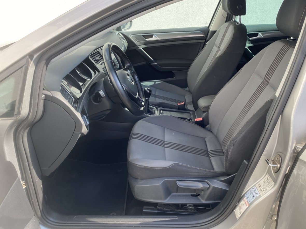 2017 Volkswagen GOLF - 9