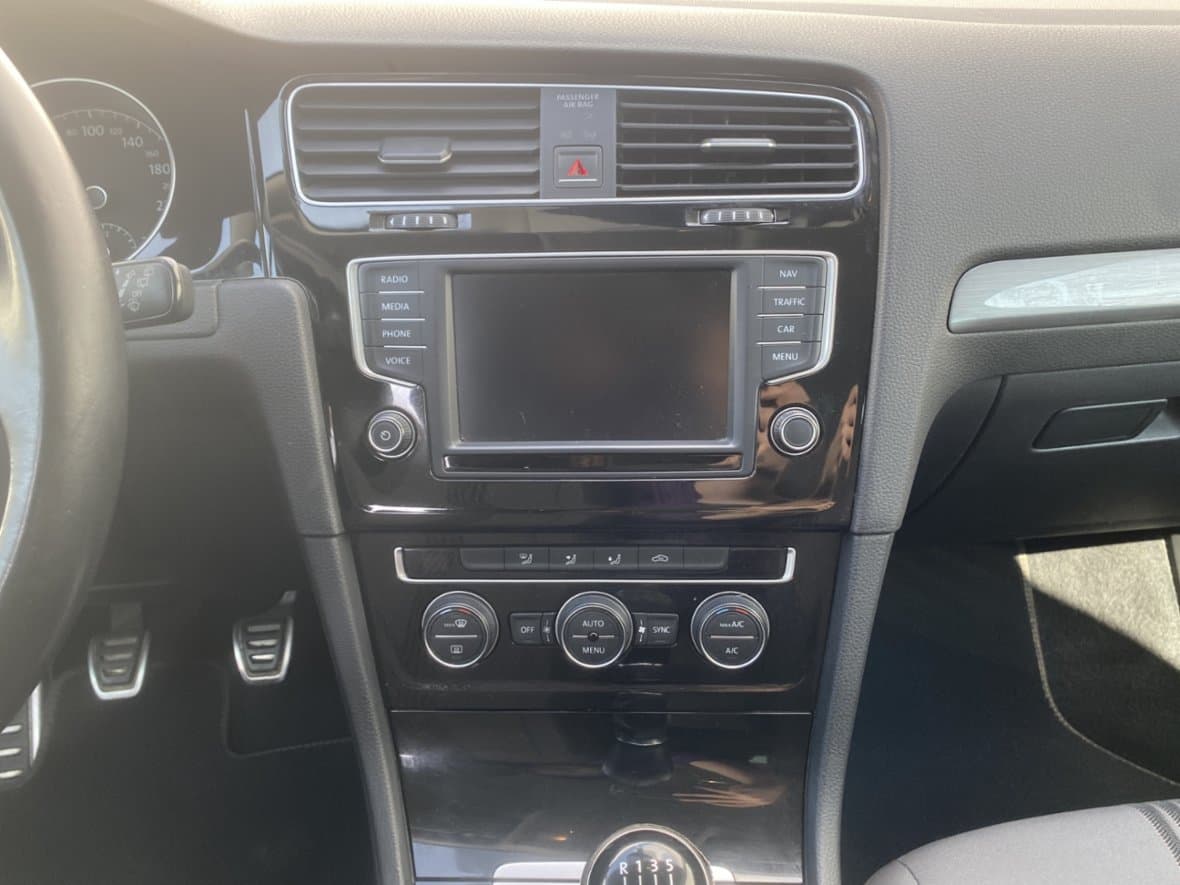 2017 Volkswagen GOLF - 12