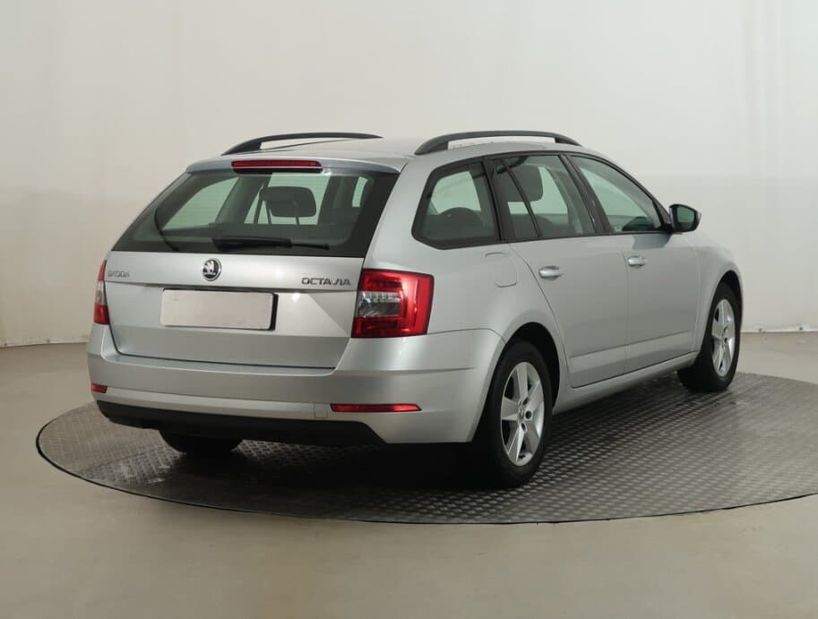 2018 Škoda OCTAVIA - 7
