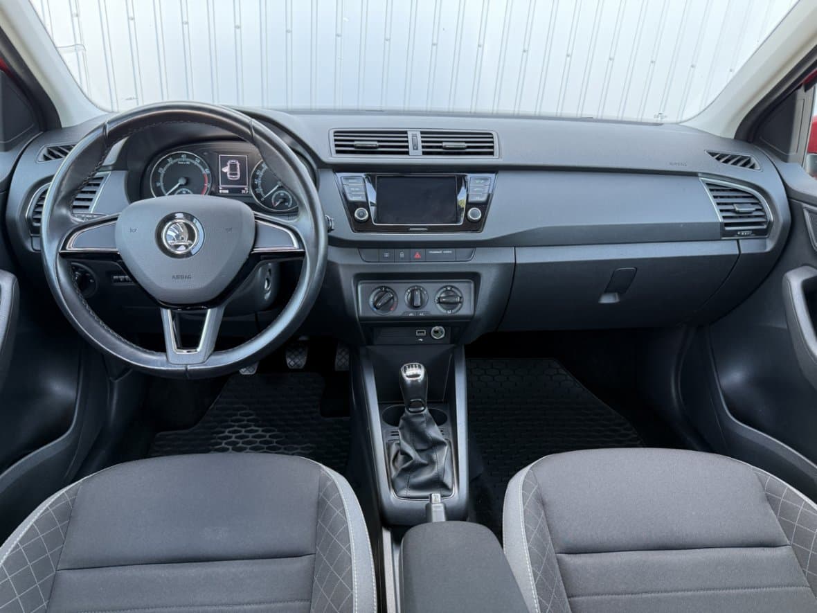2020 Škoda FABIA - 8