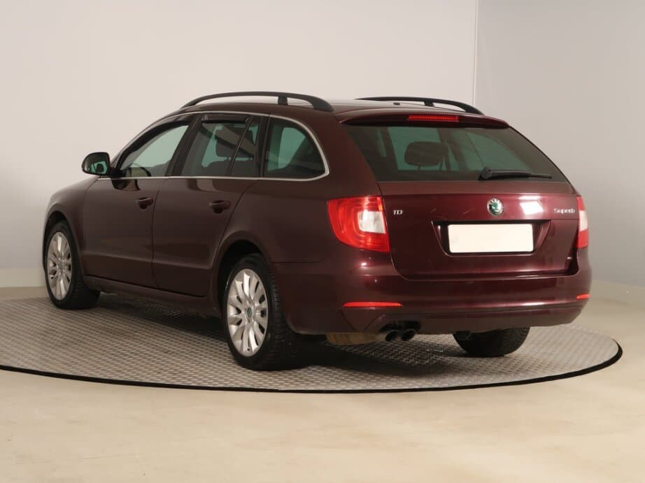 2012 Škoda SUPERB - 5