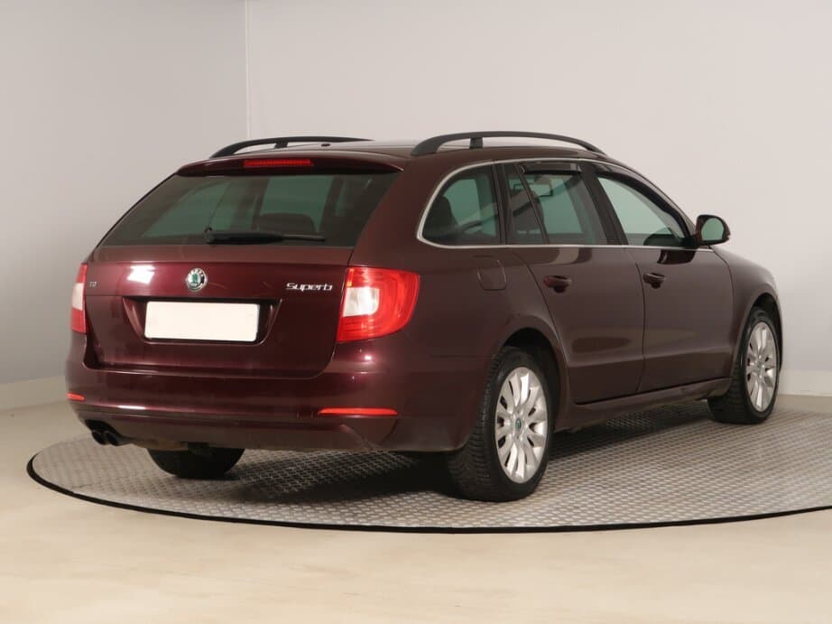 2012 Škoda SUPERB - 7