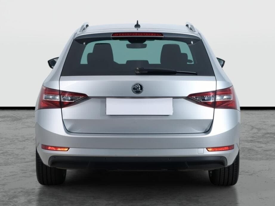 2016 Škoda SUPERB - 6