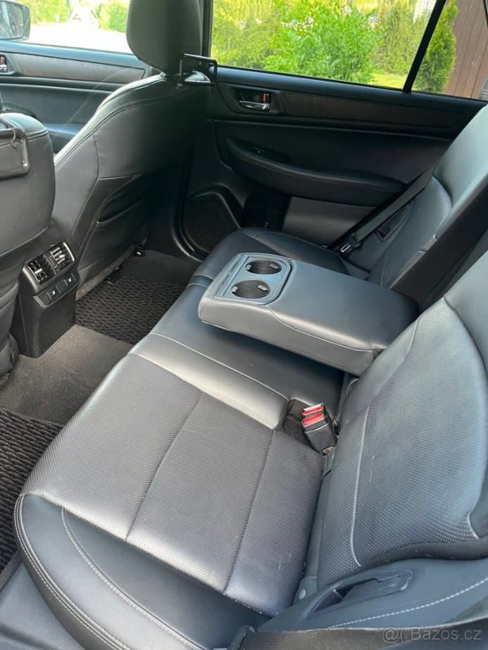 2016 Subaru OUTBACK - 19