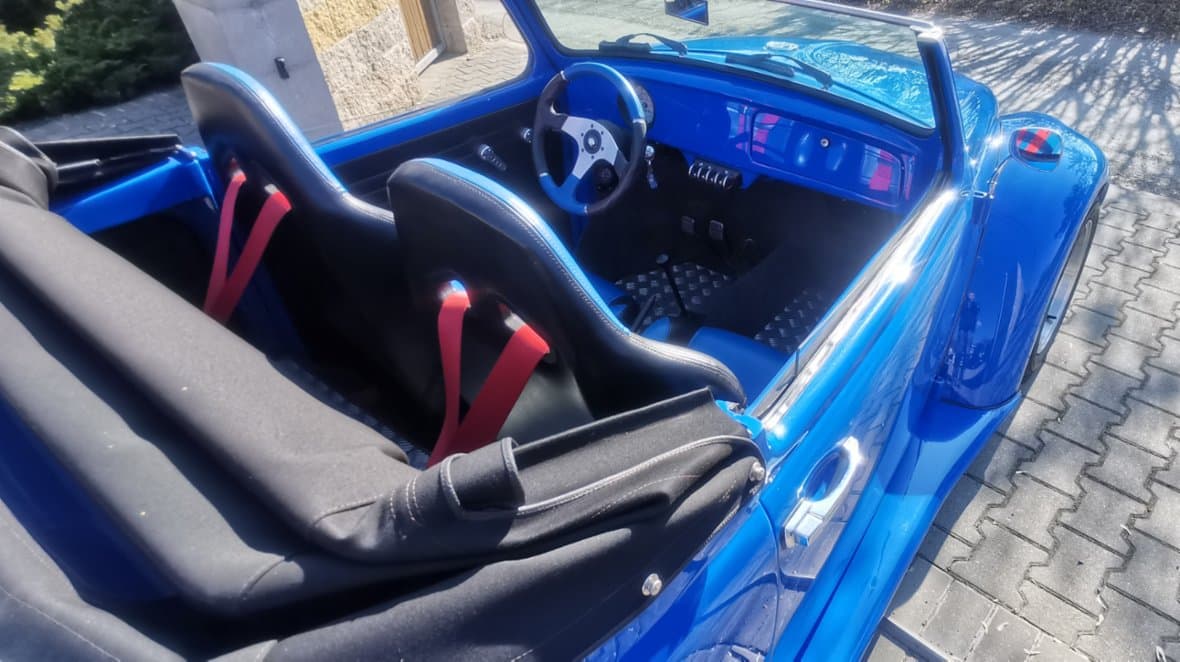 Volkswagen BEETLE - 5