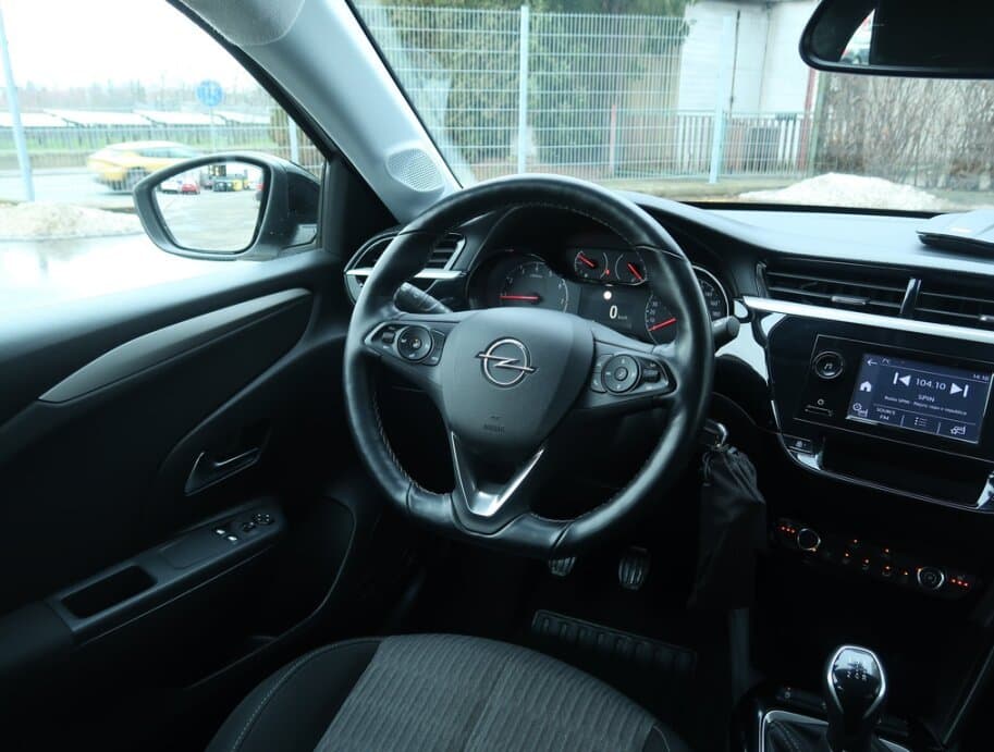 2020 Opel CORSA - 25