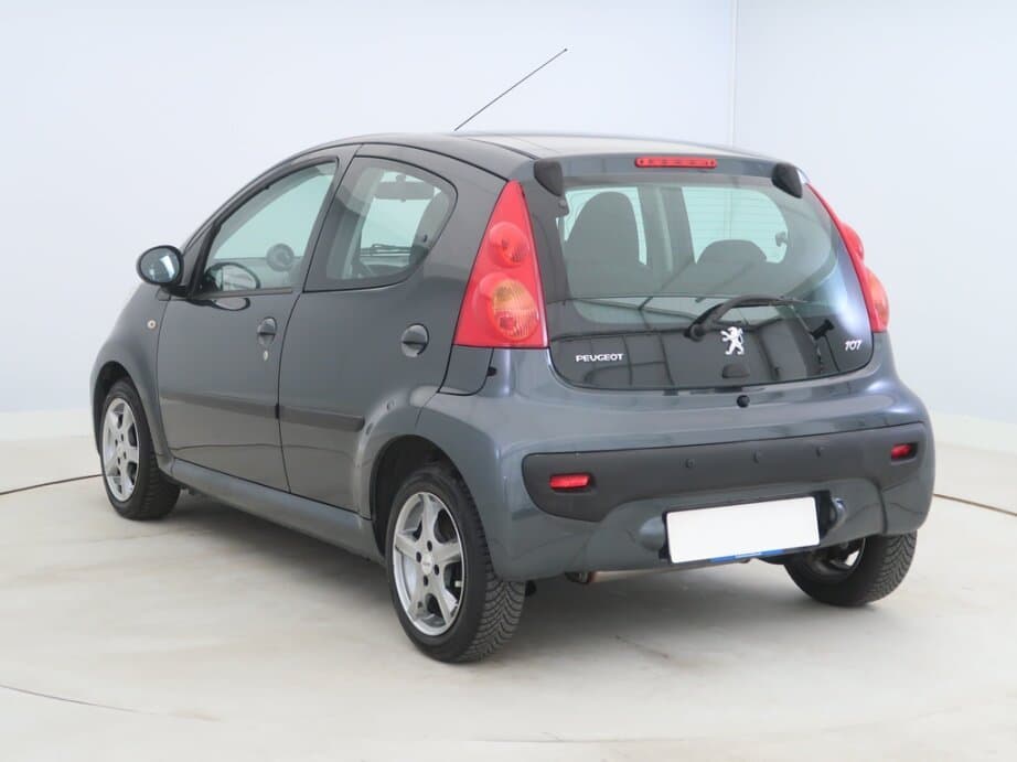2010 Peugeot 107 - 5