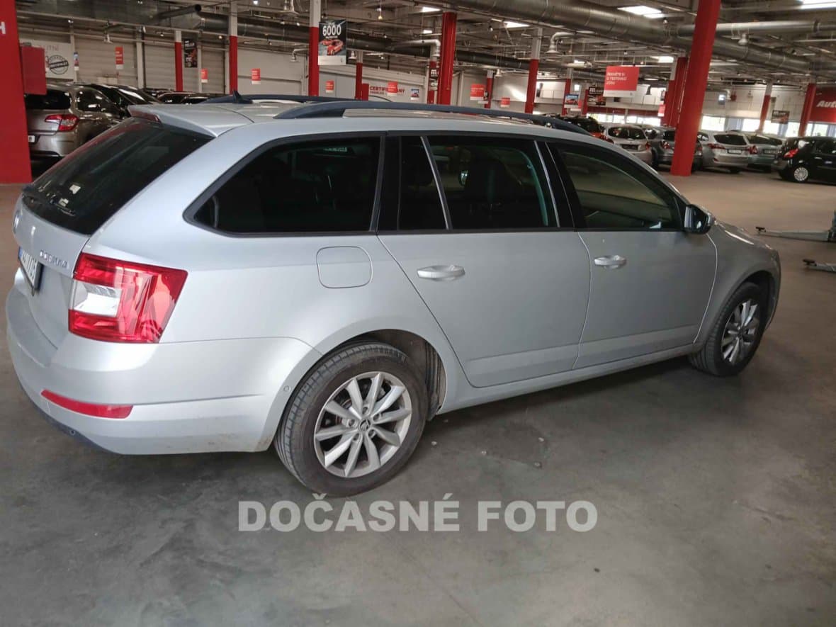 2015 Škoda OCTAVIA - 2