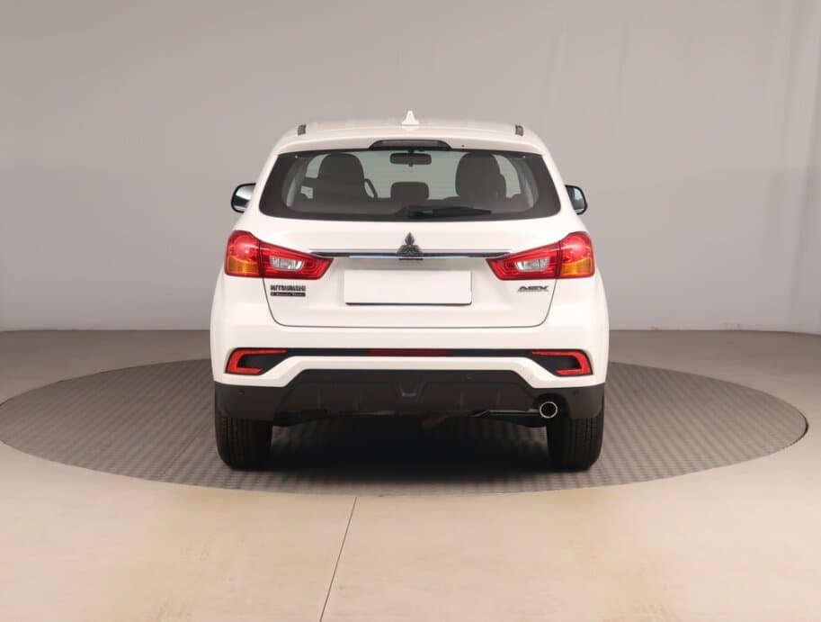 2018 Mitsubishi ASX - 6