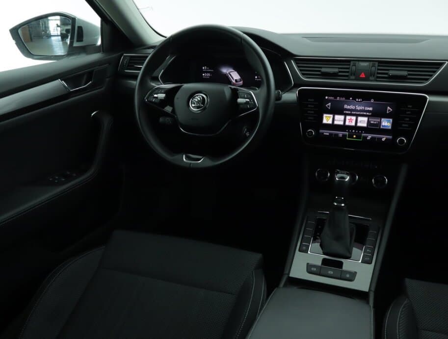 2022 Škoda SUPERB - 9