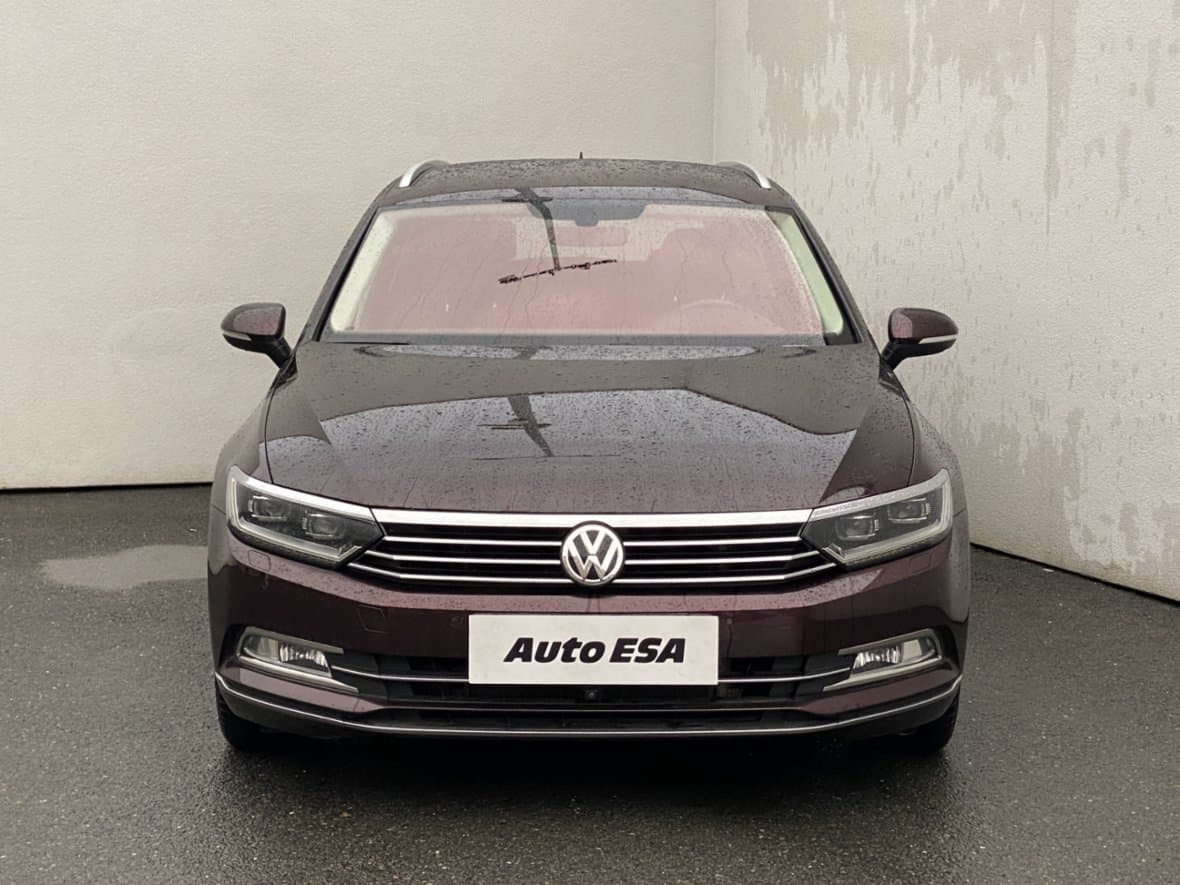 2015 Volkswagen PASSAT - 2