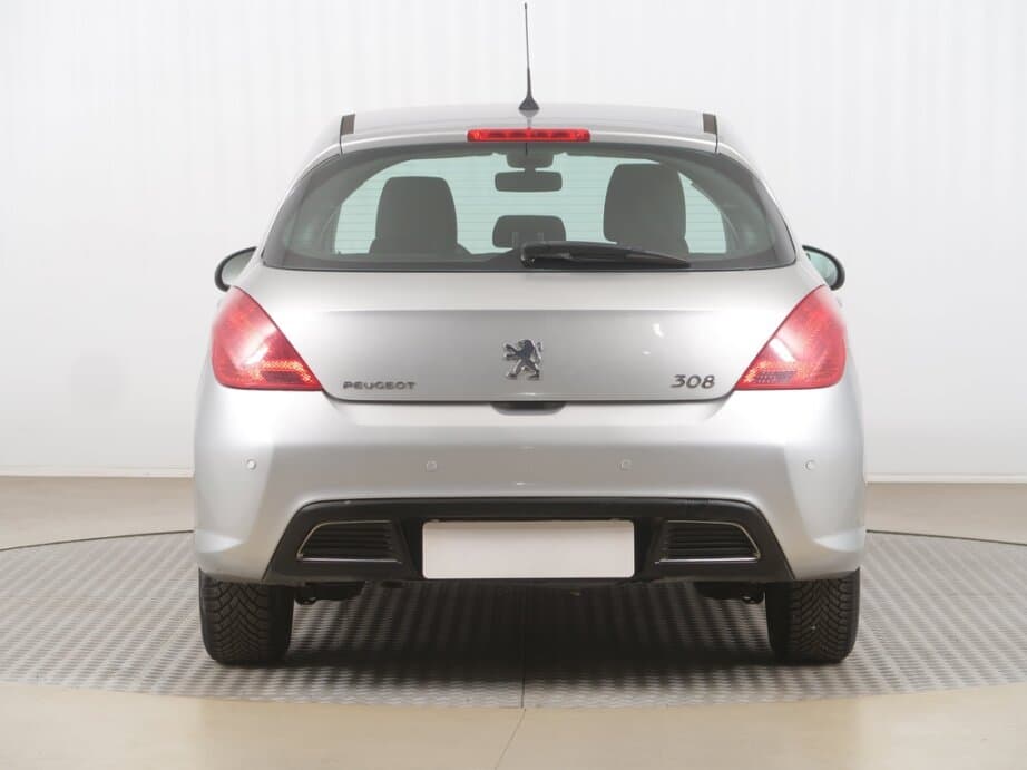 2011 Peugeot 308 - 6