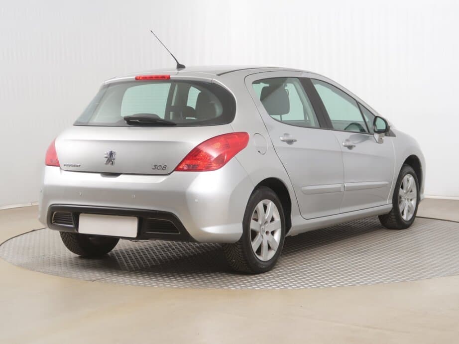 2011 Peugeot 308 - 7