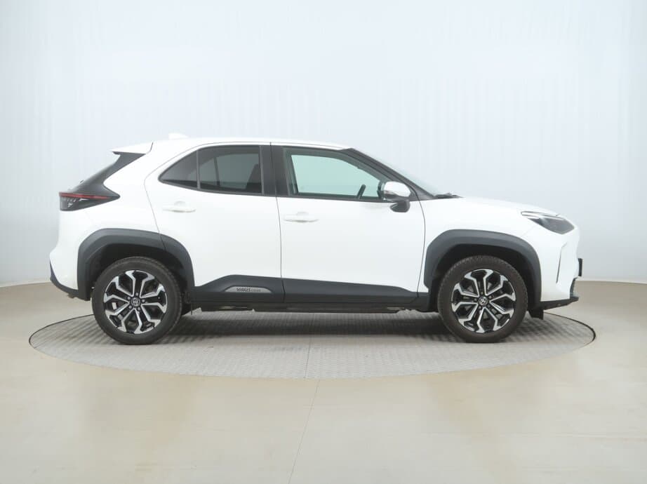 2022 Toyota OSTATNÍ - 8