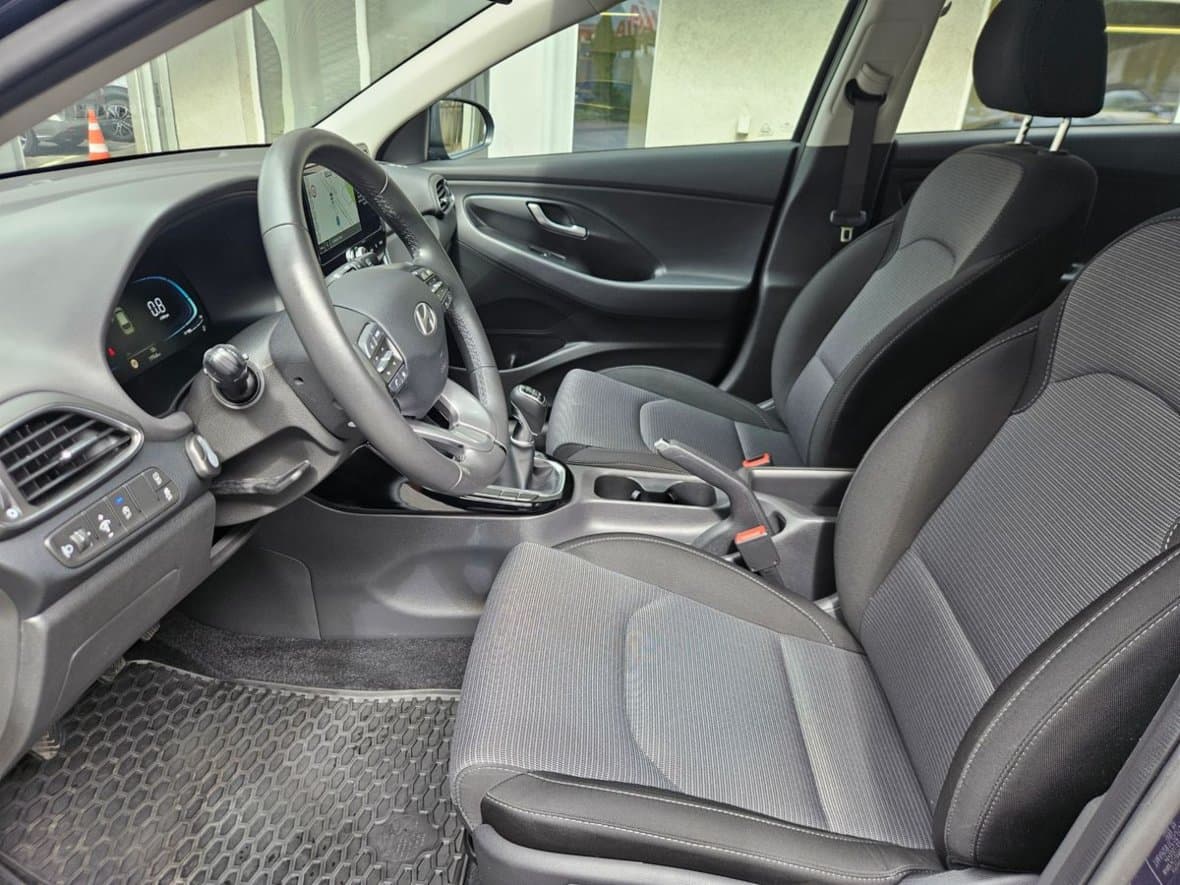 2025 Hyundai i30 - 9