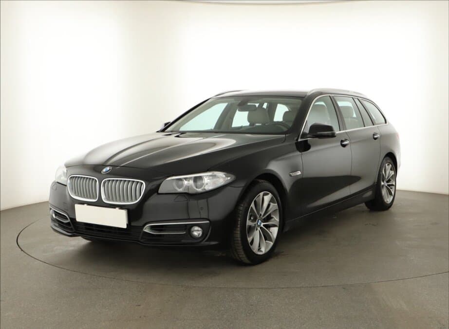 2013 BMW 5-SERIES - 5