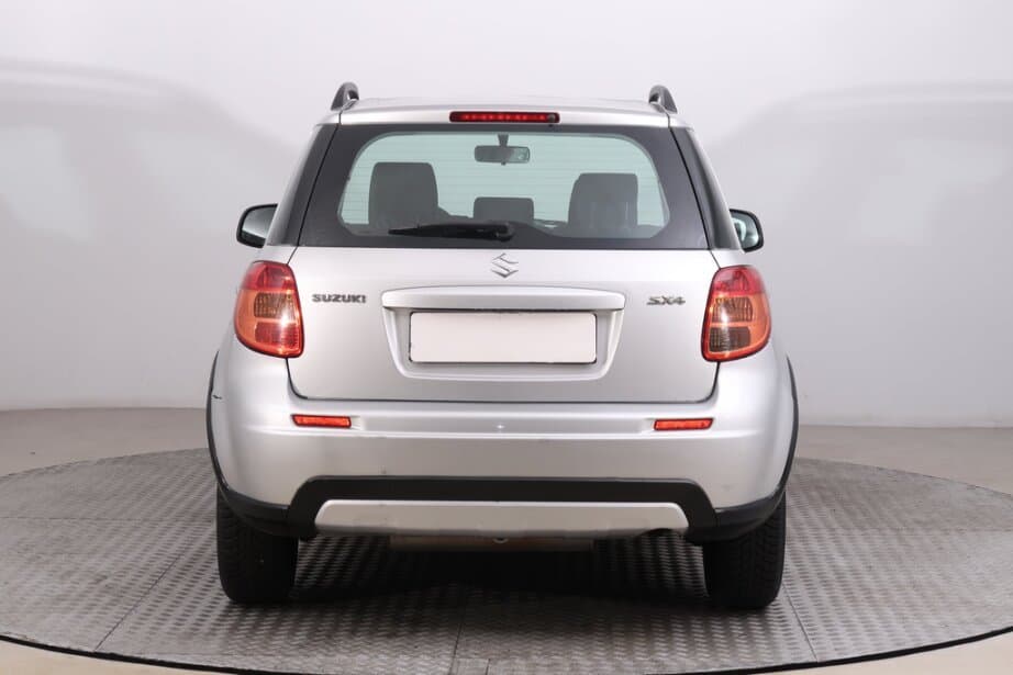 2011 Suzuki SX4 - 6
