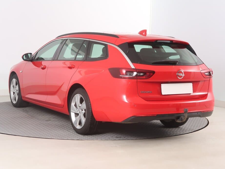 2017 Opel INSIGNIA - 9