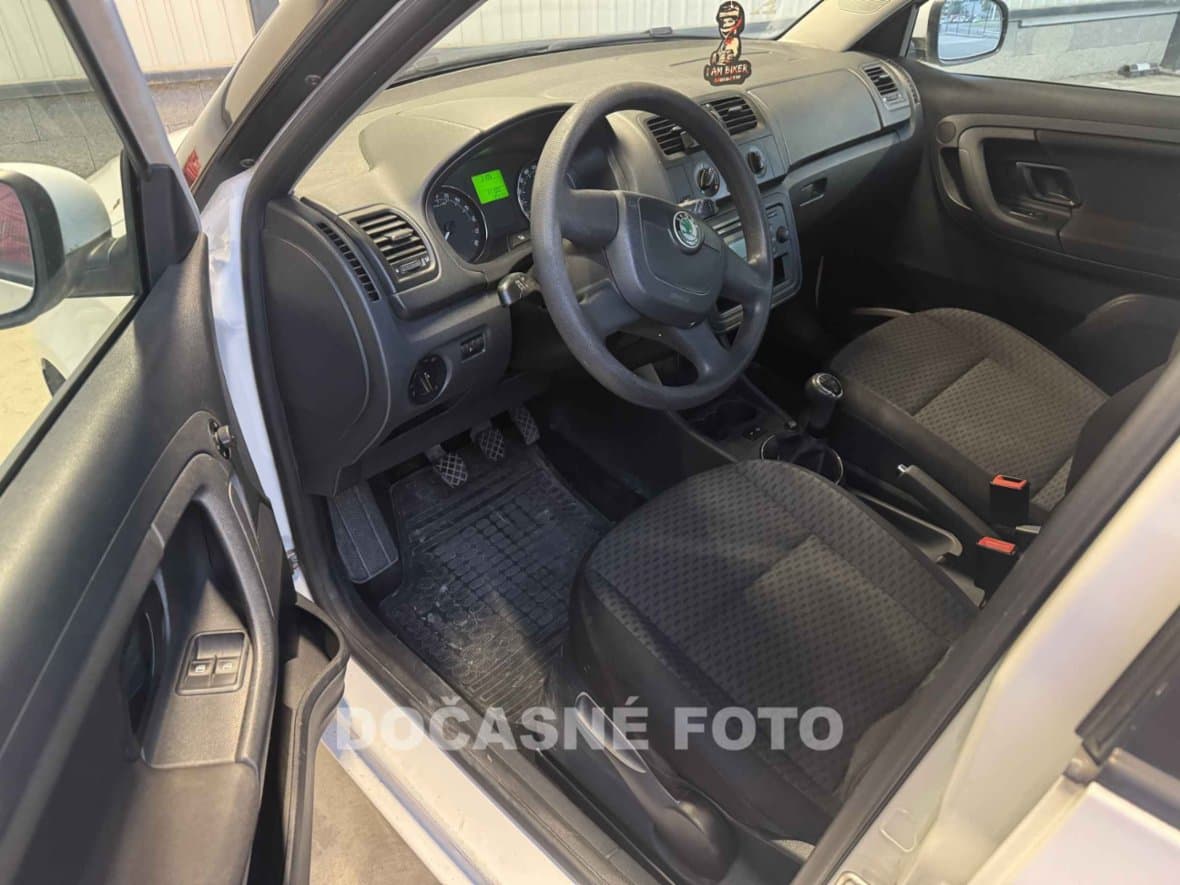 2011 Škoda FABIA - 3