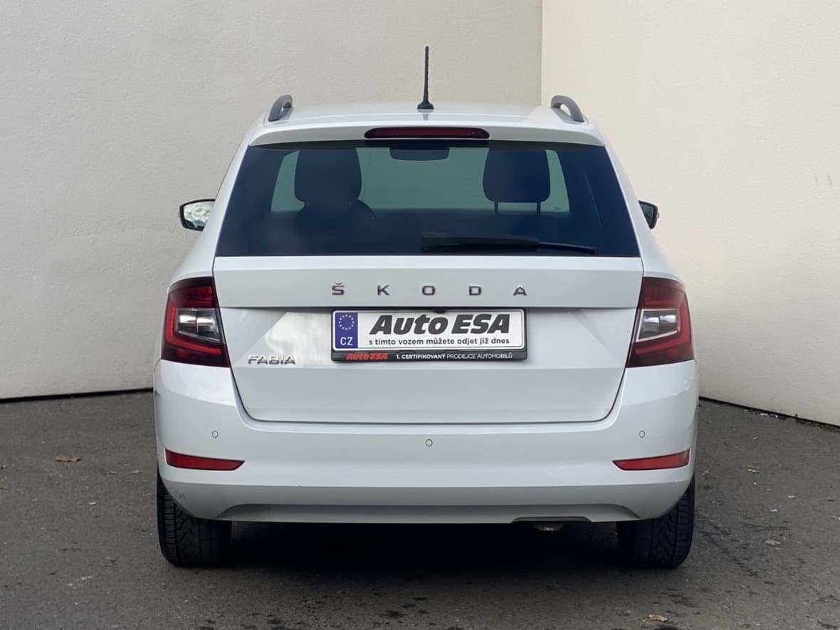 2021 Škoda FABIA - 5