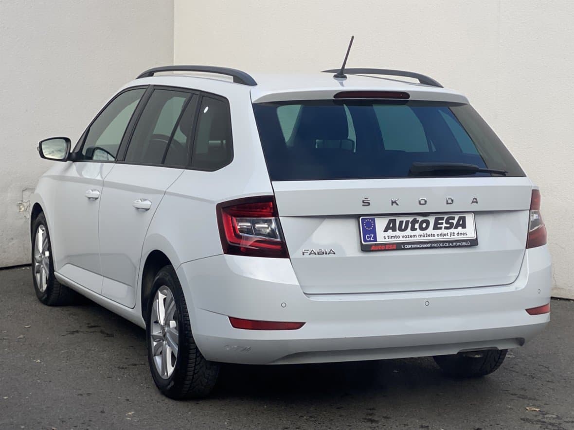 2021 Škoda FABIA - 6