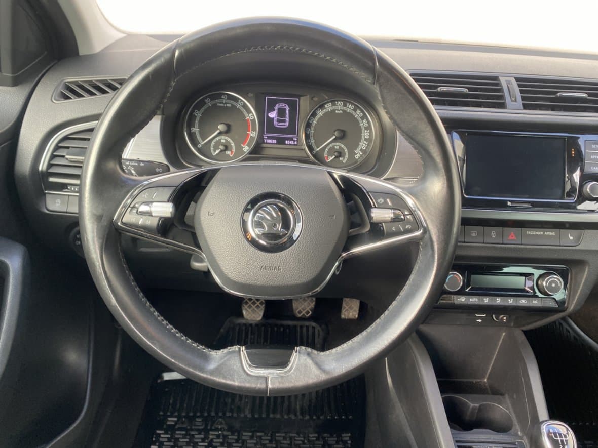 2021 Škoda FABIA - 11