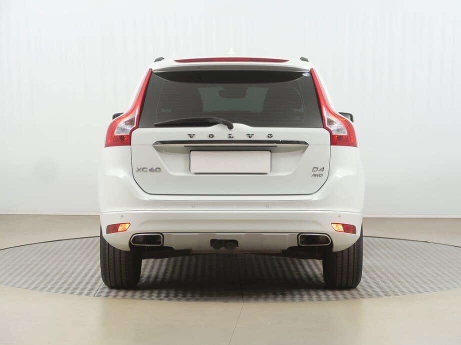 2017 Volvo XC60 - 11