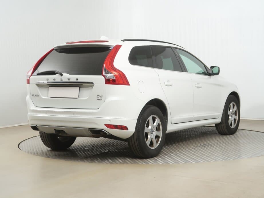 2017 Volvo XC60 - 13