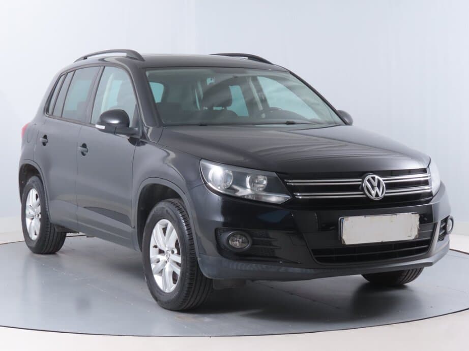 2012 Volkswagen TIGUAN