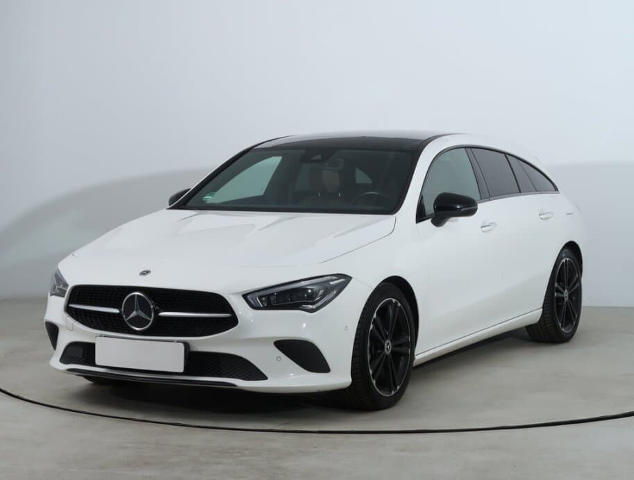 2021 Mercedes-Benz CLA - 3