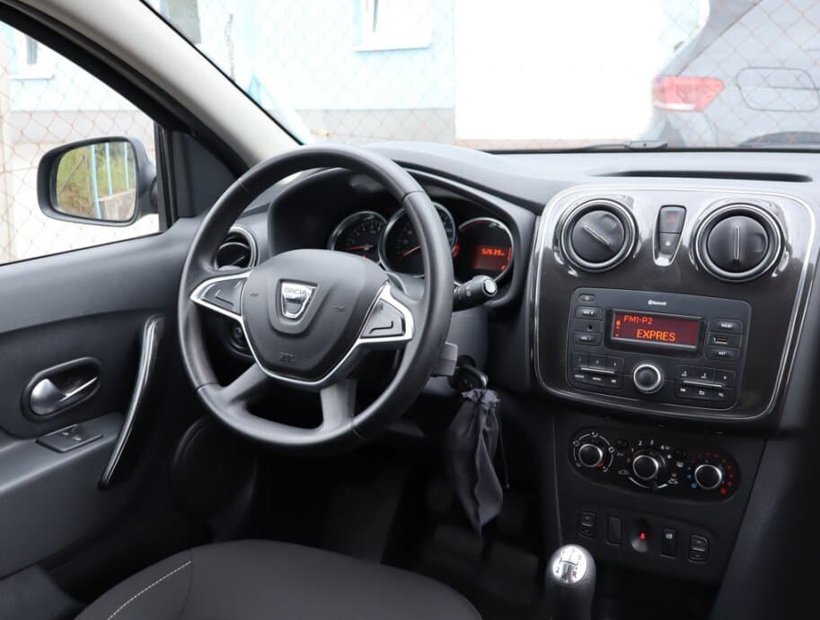 2019 Dacia SANDERO - 9