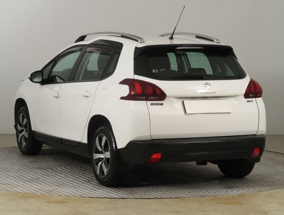 2017 Peugeot 2008 - 5