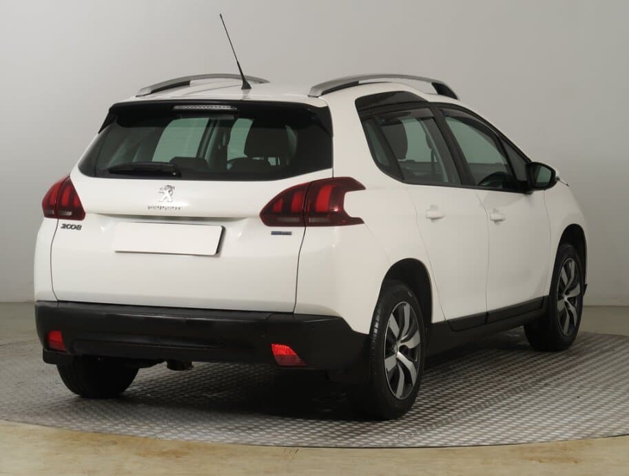 2017 Peugeot 2008 - 7