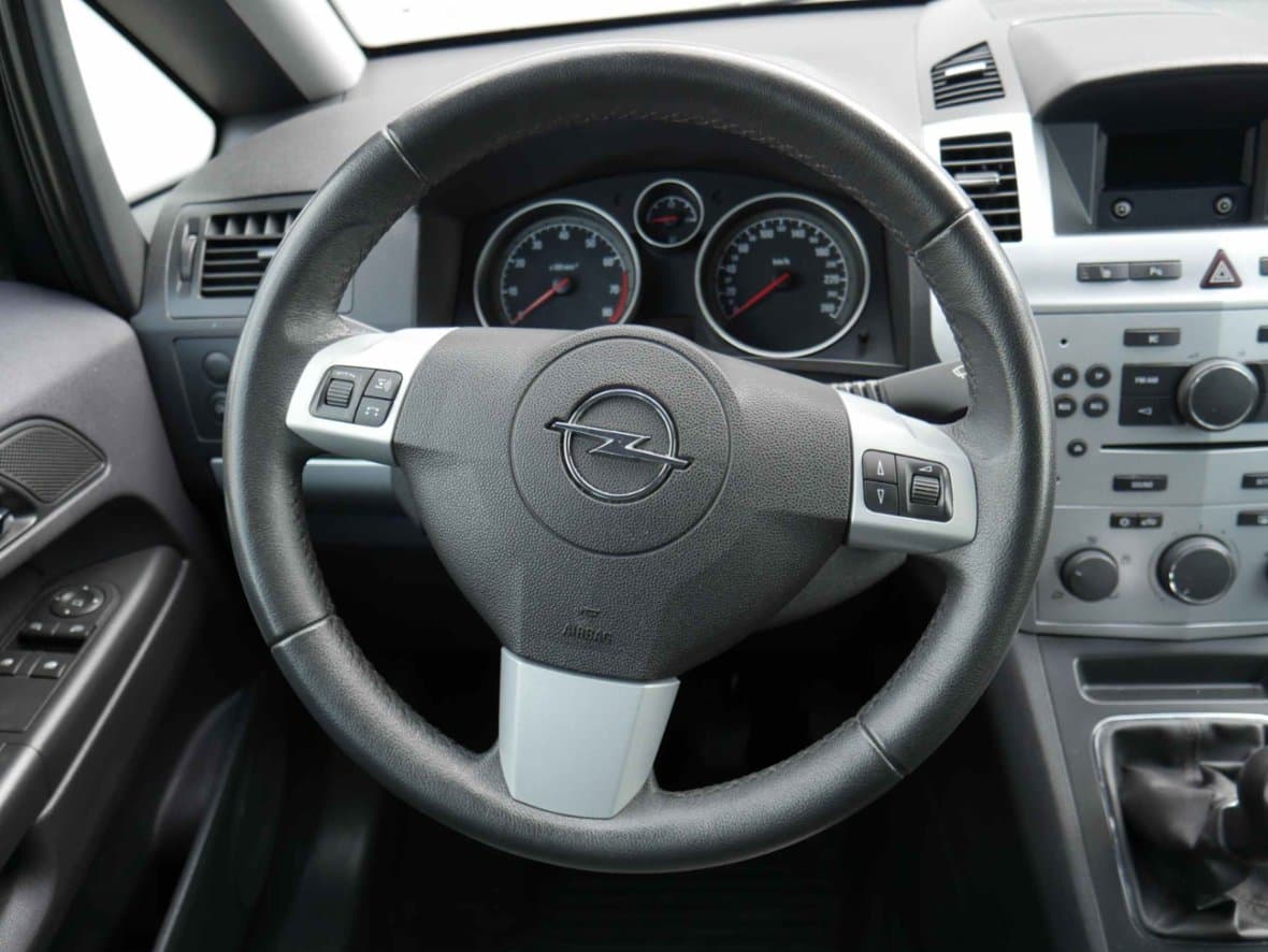 2012 Opel ZAFIRA - 12