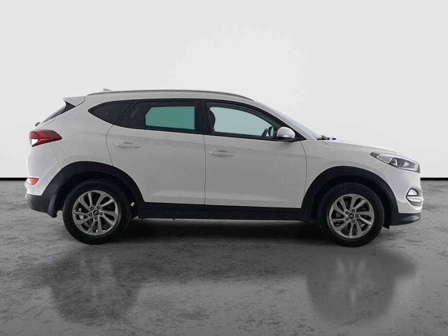 2016 Hyundai TUCSON - 8
