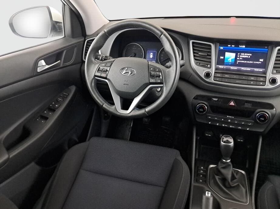 2016 Hyundai TUCSON - 9