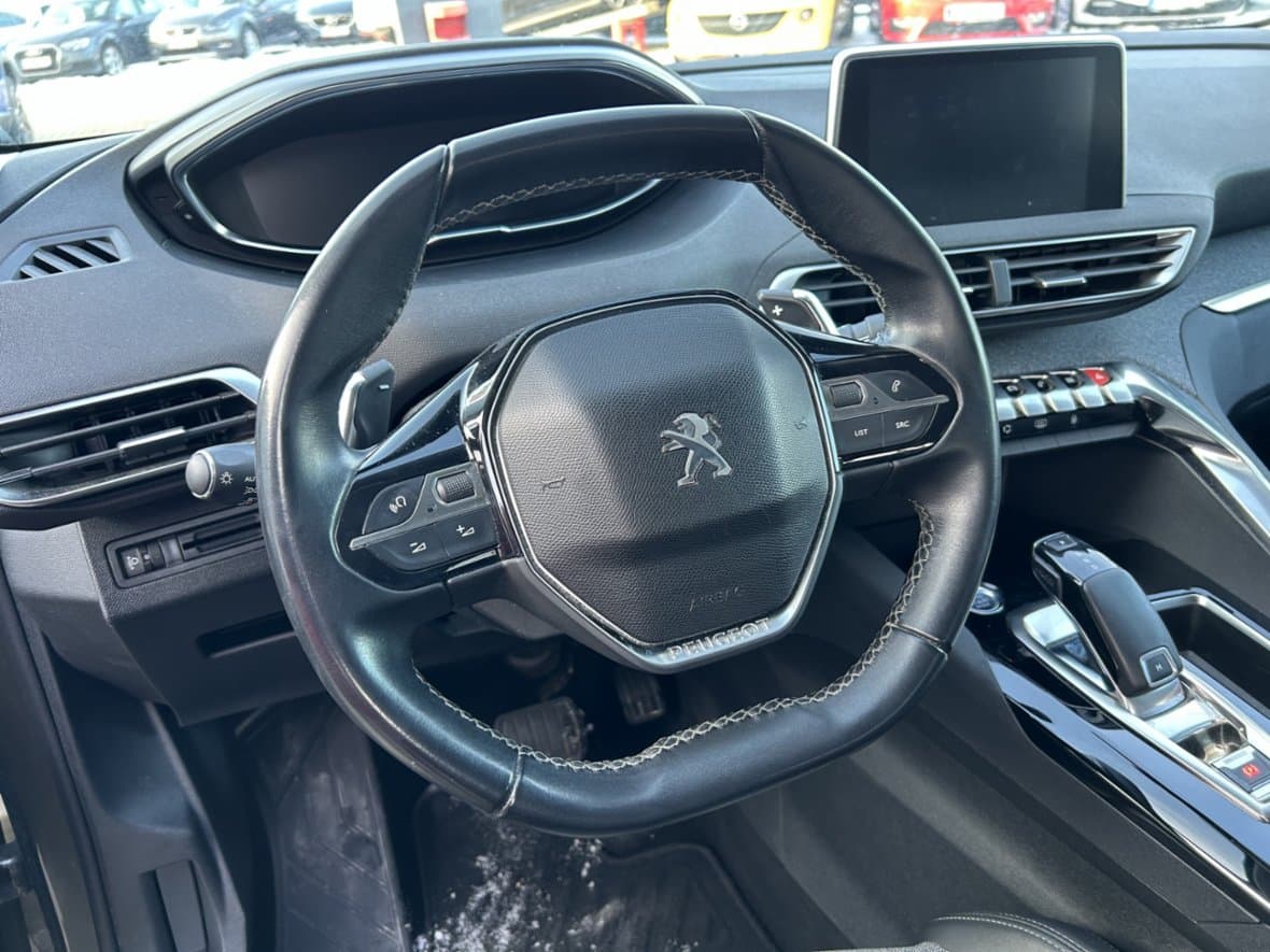 2018 Peugeot 3008 - 13