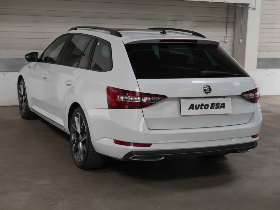 2017 Škoda SUPERB - 4