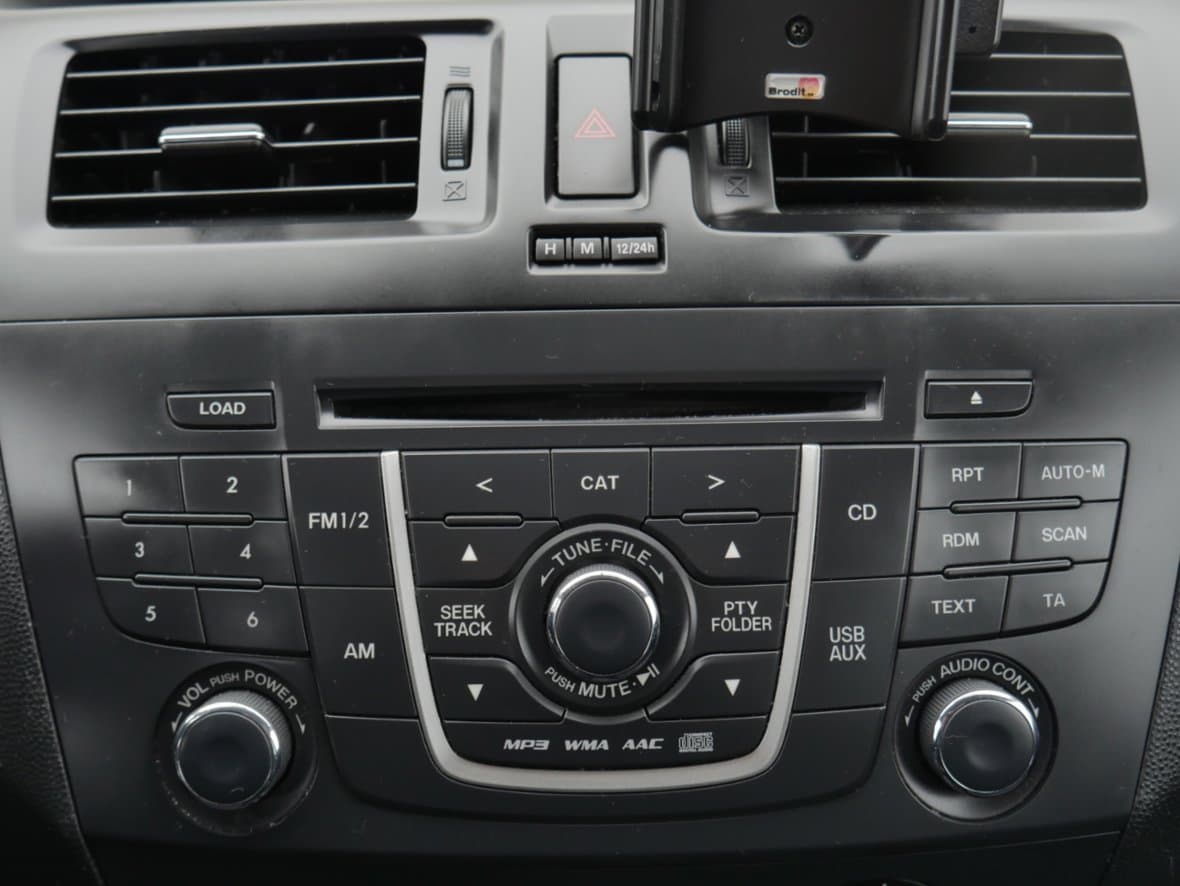 2014 Mazda 5 - 13