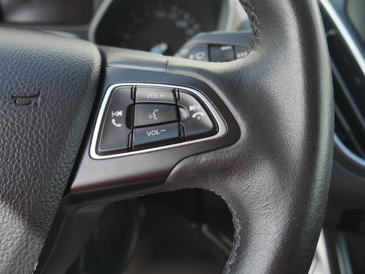 2019 Ford C-MAX - 17