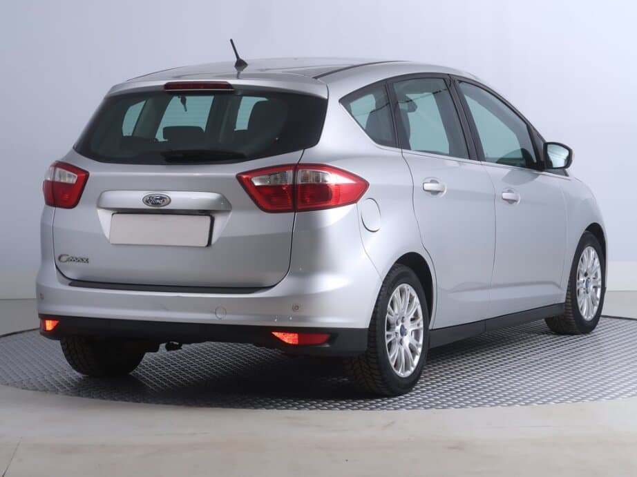2011 Ford C-MAX - 7