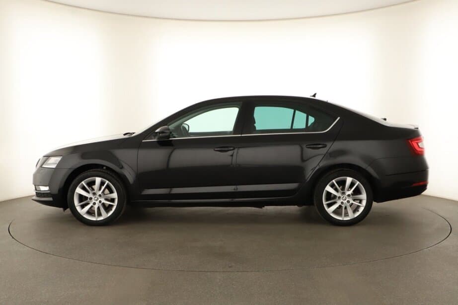 2019 Škoda OCTAVIA - 7