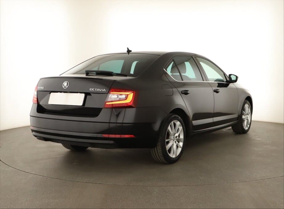2019 Škoda OCTAVIA - 13